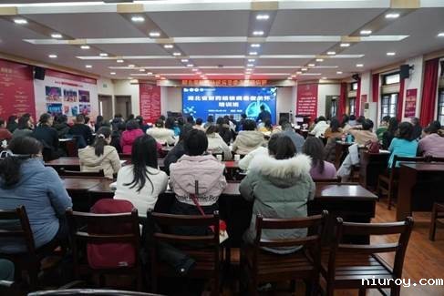 2b1ff19a6c0f04099f297f6c1ae5206