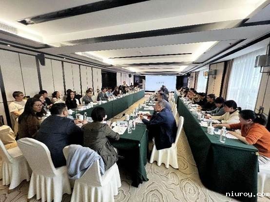 fee517850d3b24208cc67a88c1178d5